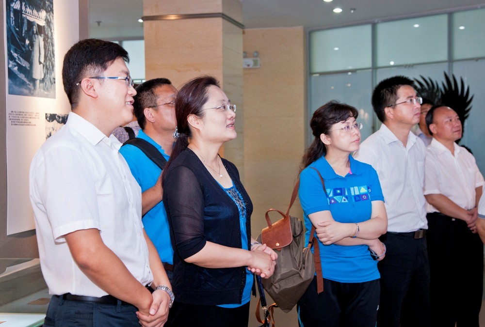 团安徽省委书记李红一行到中铁四局调研指导工作